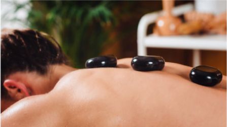 Le massage aux Pierres Chaudes